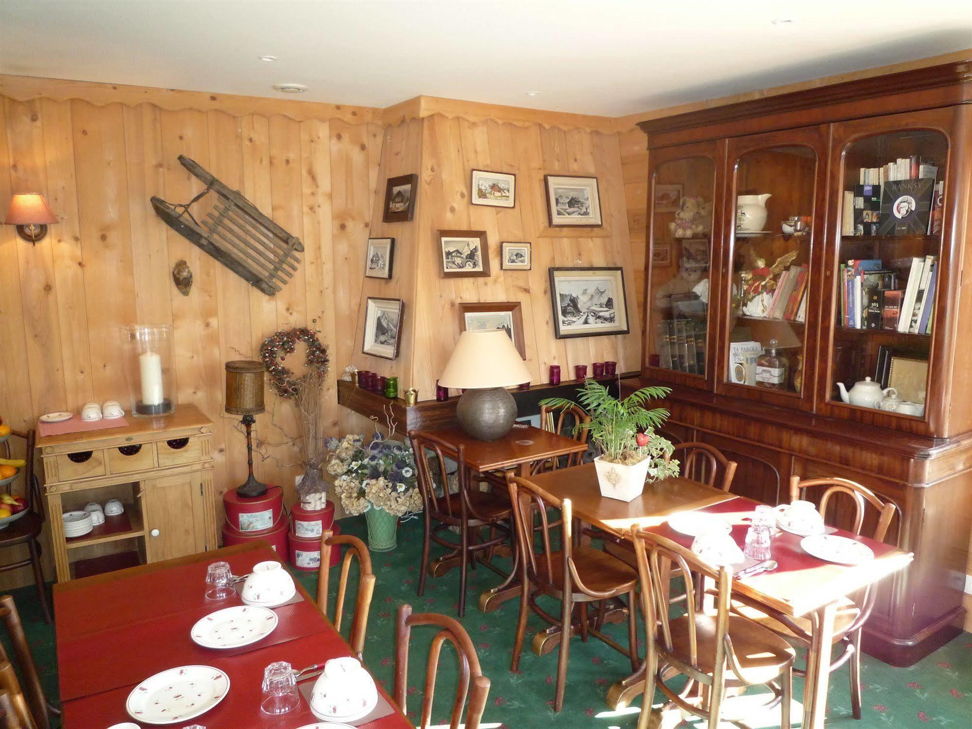 Hotel Les Aravis - Combloux Exterior foto